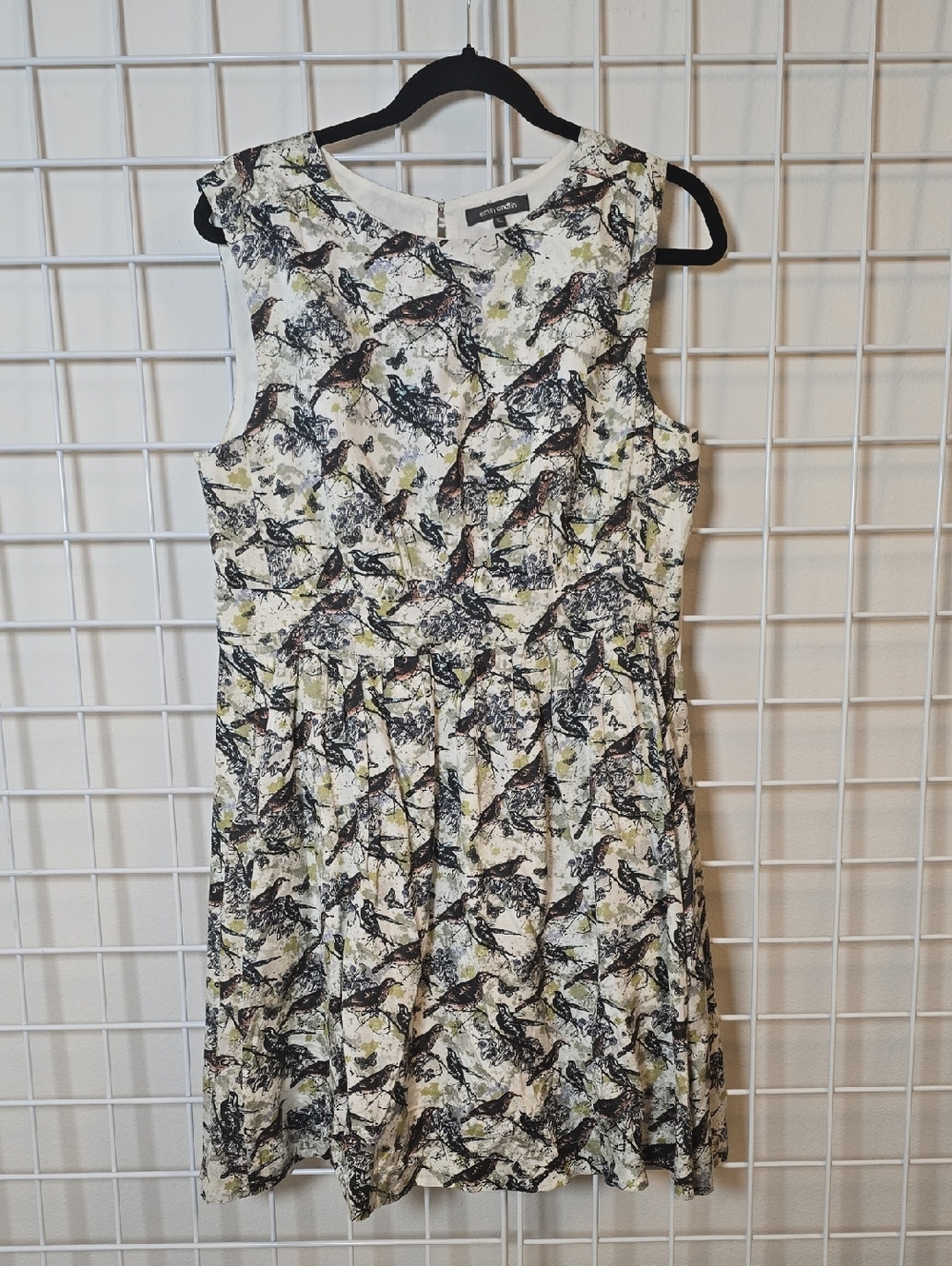 Emily And Fin Sleeveless Midi Dress with‎ Birds in White, Blue, Brown Olive XL